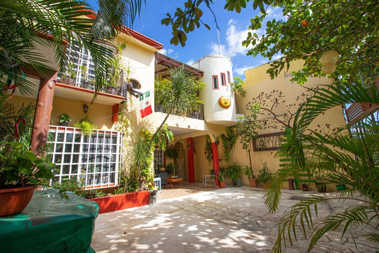 La Casa Del Almendro Hotell Playa del Carmen Exteriör bild
