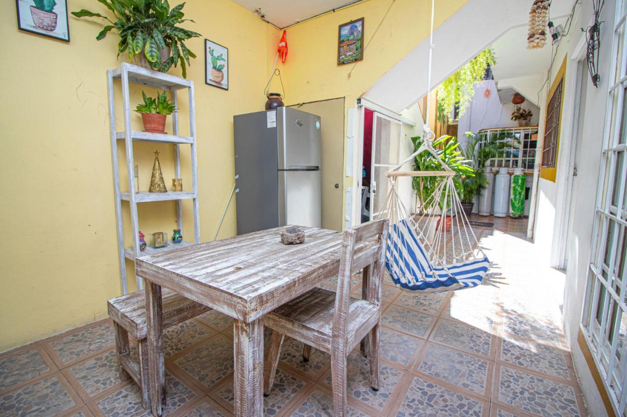 La Casa Del Almendro Hotell Playa del Carmen Exteriör bild