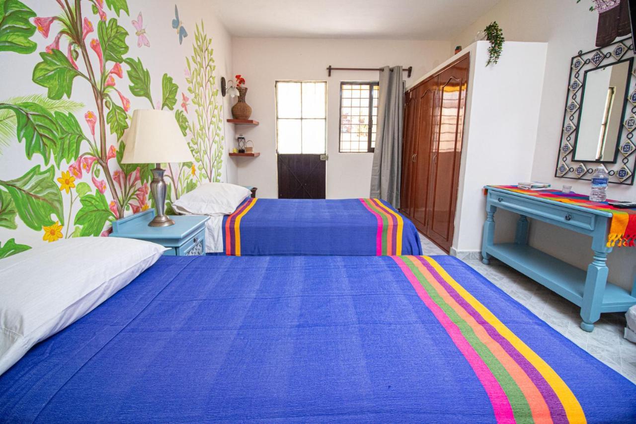 La Casa Del Almendro Hotell Playa del Carmen Exteriör bild